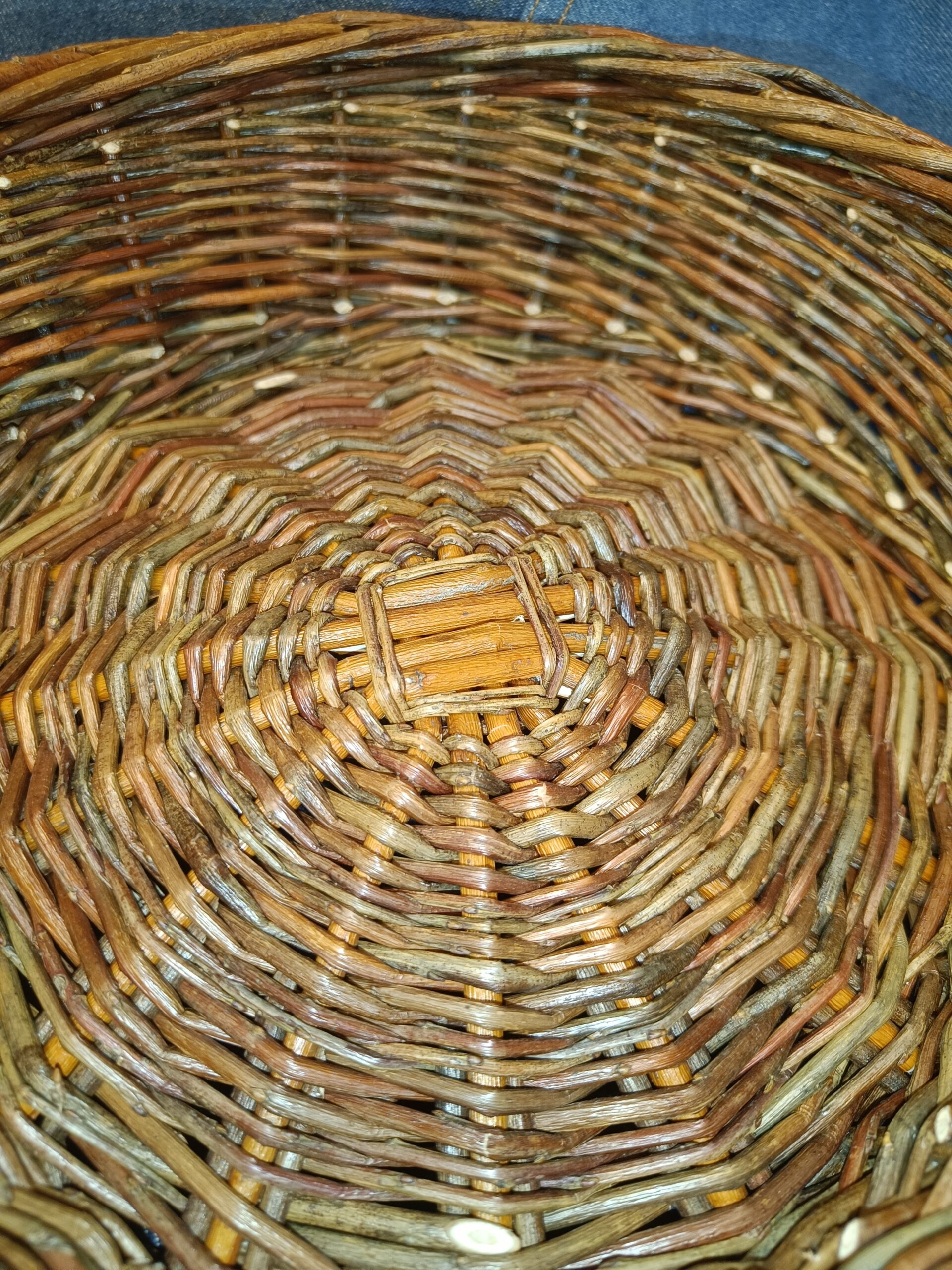 Natural small basket - Image 2