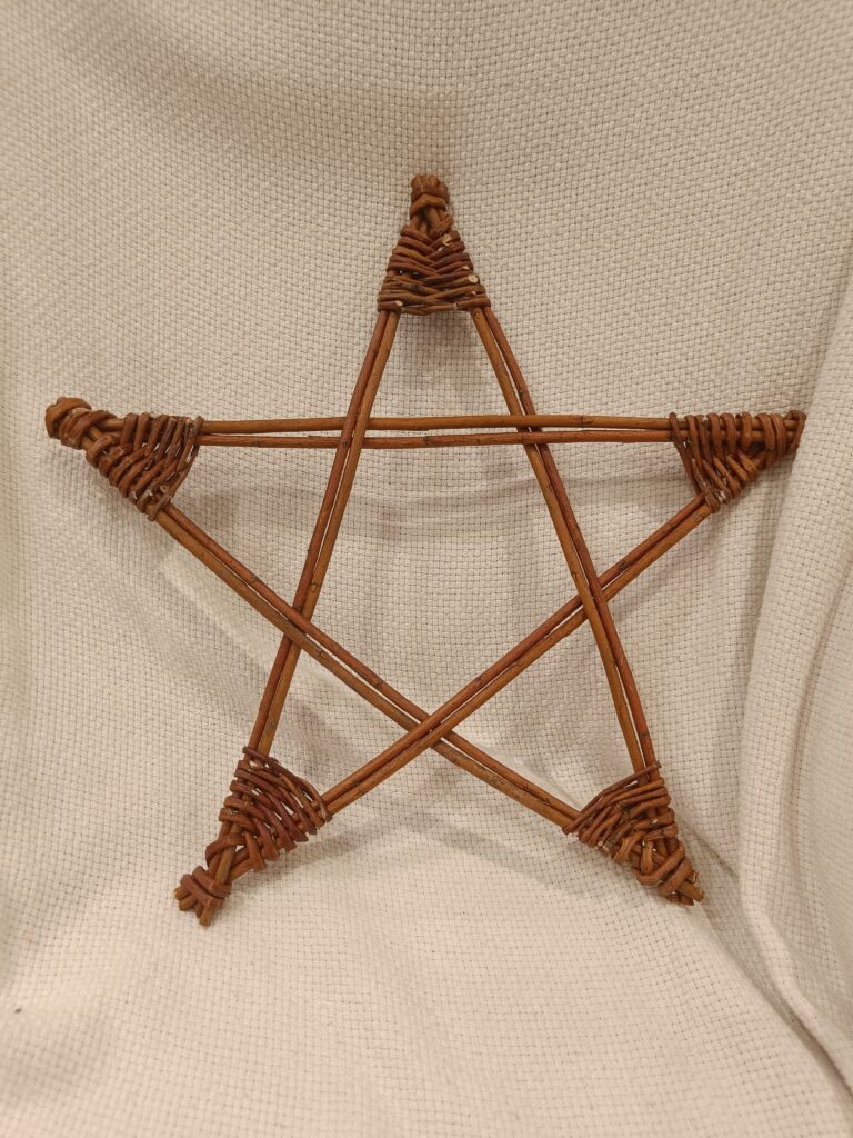 Large willow star