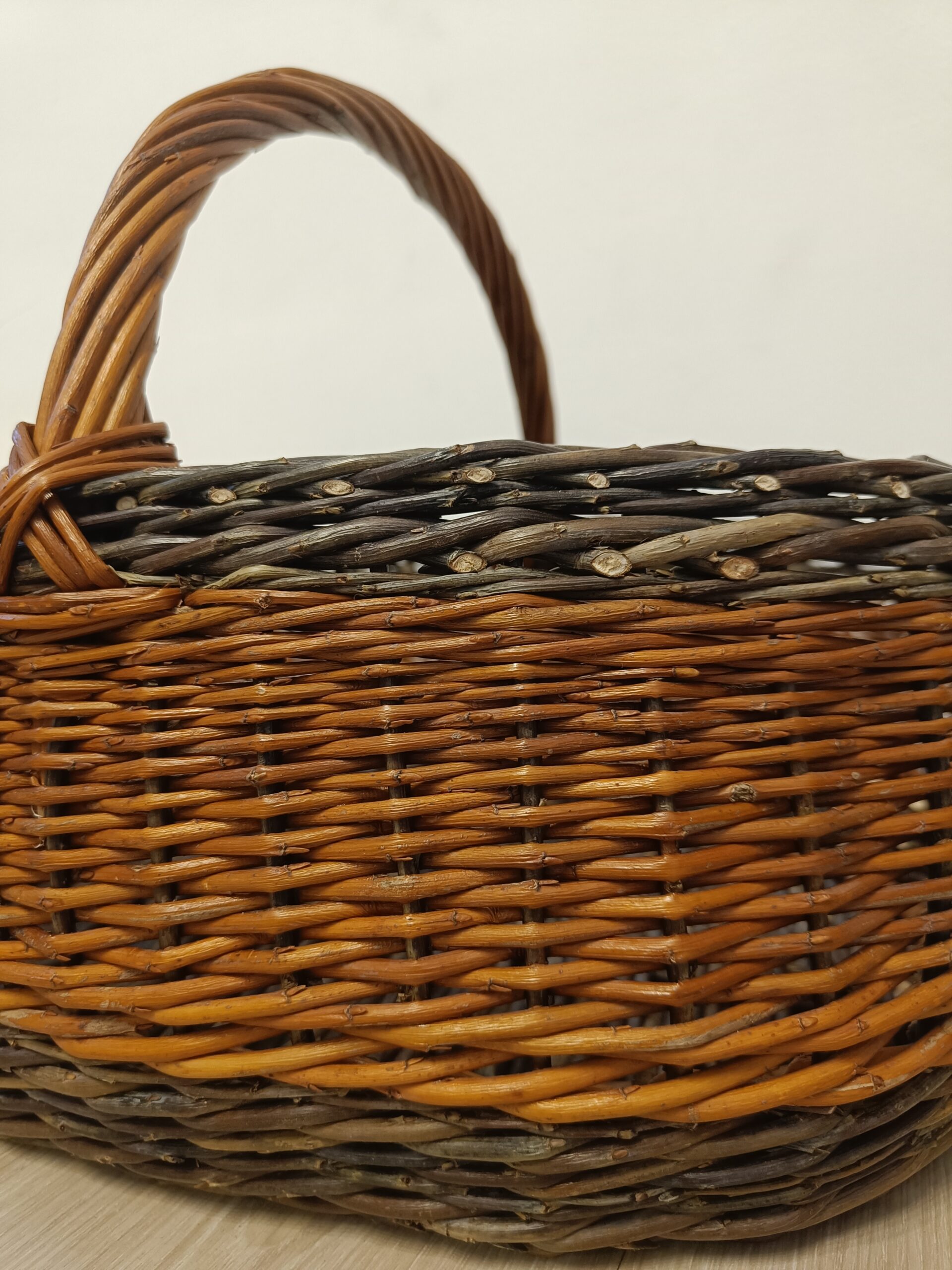 Spacious Brown & Black Basket - Image 14