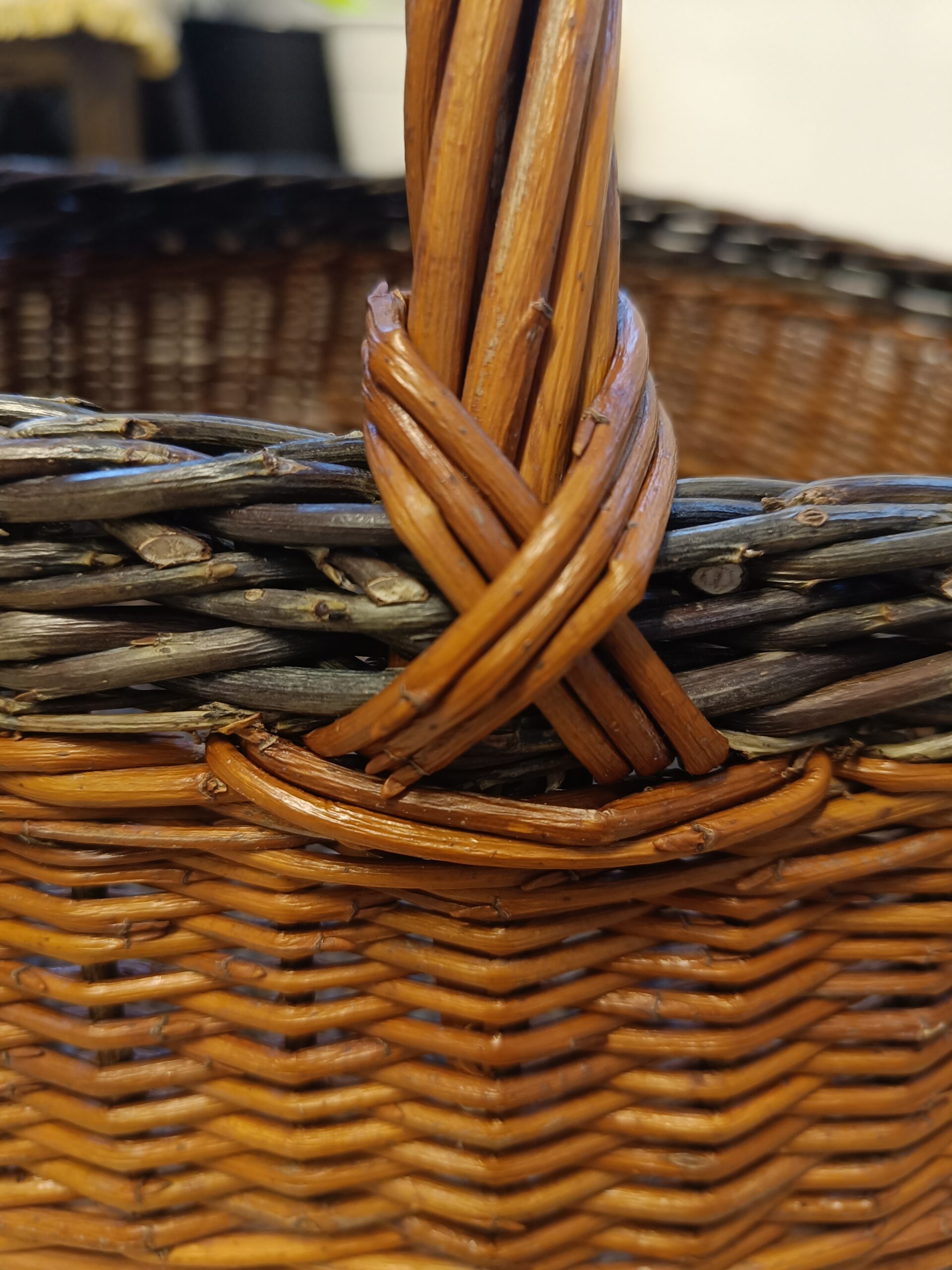 Spacious Brown & Black Basket - Image 16