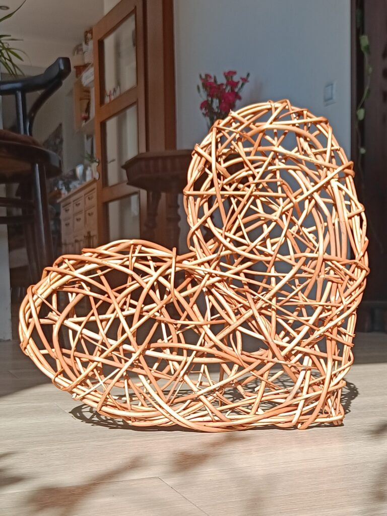 Willow heart