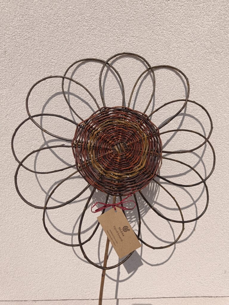 Willow flower garden stake