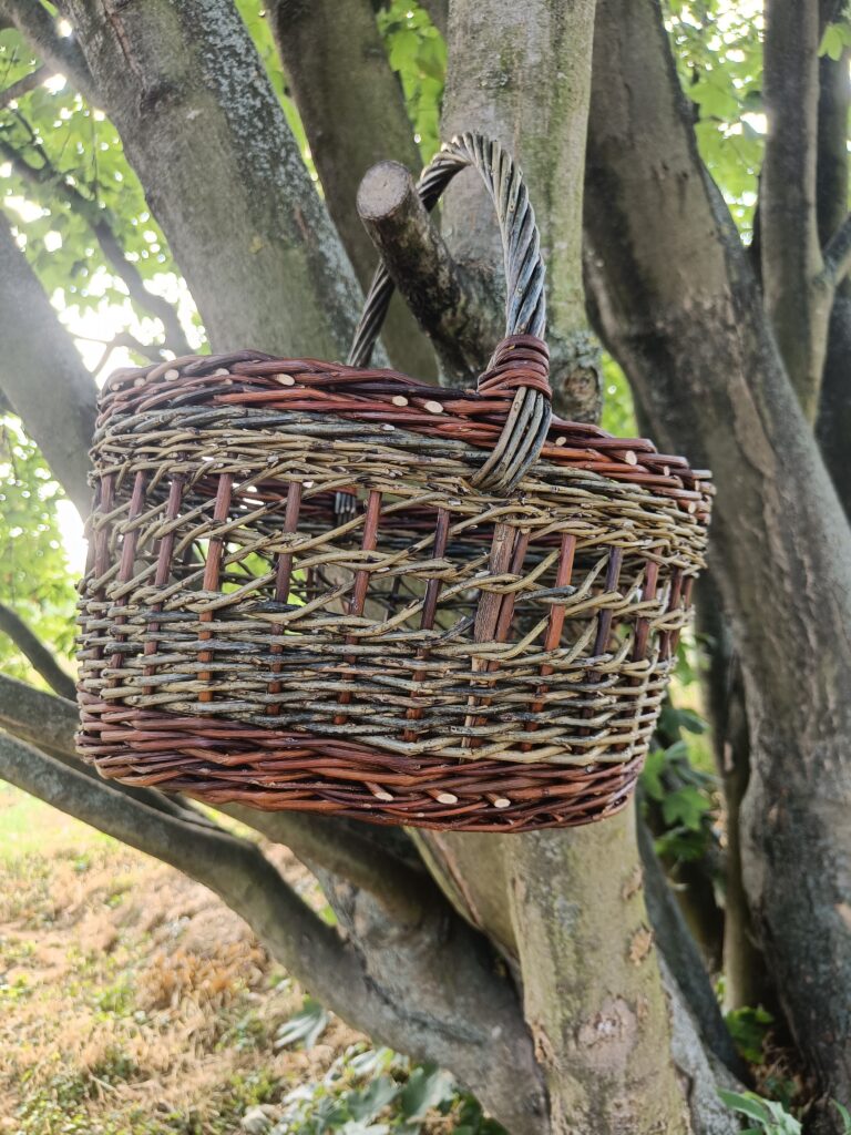 Open-weave oval garden basket
